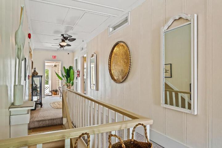 Old Carrabelle Hotel Flamingo Suite