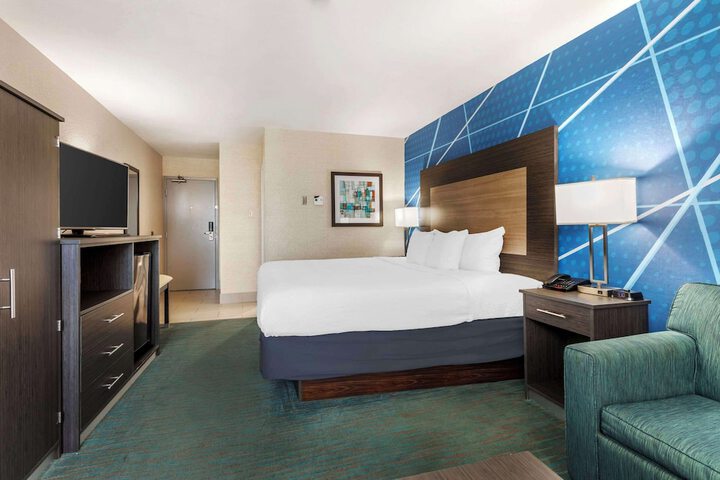 Room 20 of 40