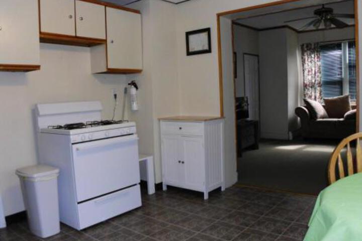 Pleasant Valley Apartment