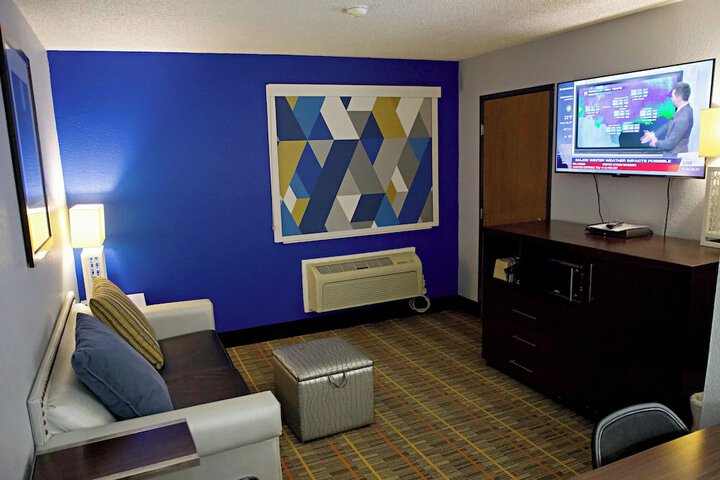 Express Inn Parsons