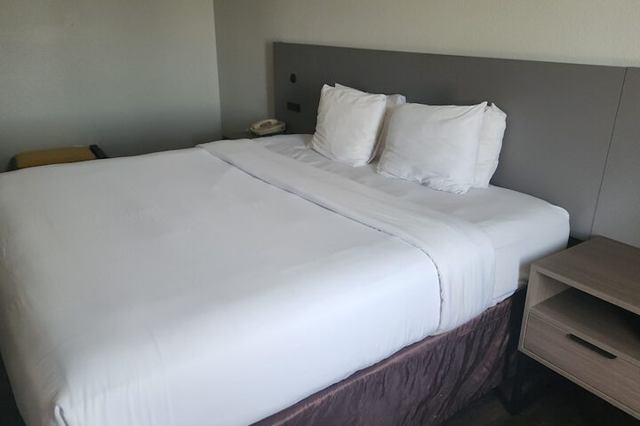 Room 21 of 45