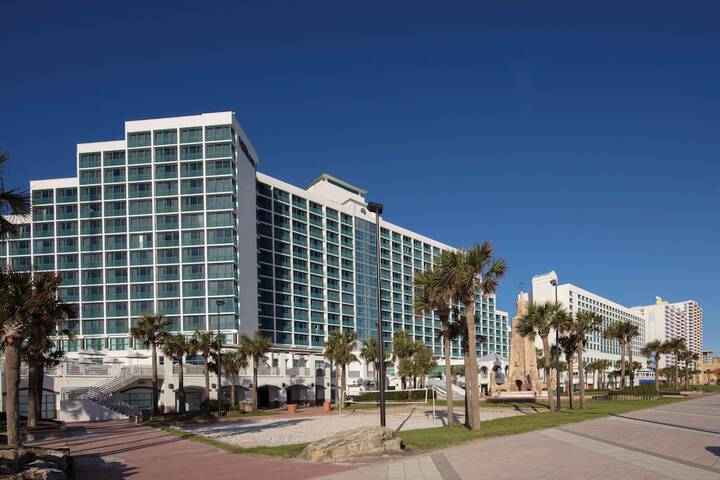 Hilton Daytona Beach Oceanfront Resort