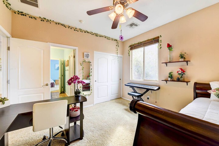 Arizona Vacation Rental w / Private Outdoor Pool