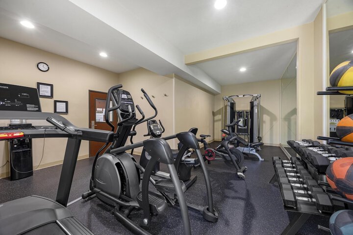 Best Western Plus Prairie Inn