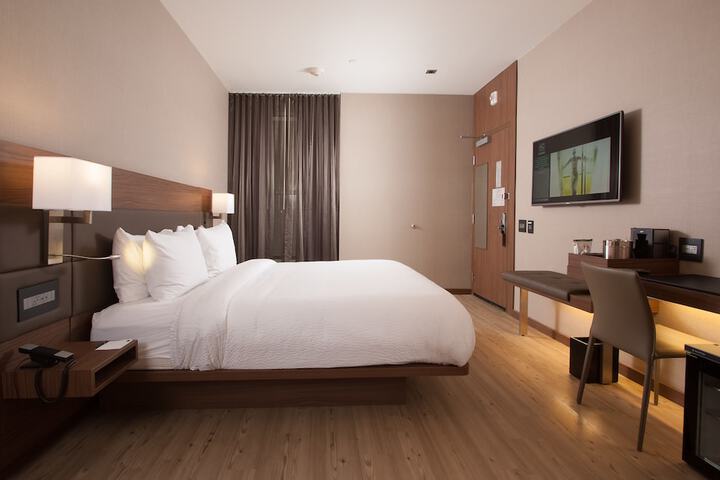 Room 29 of 72