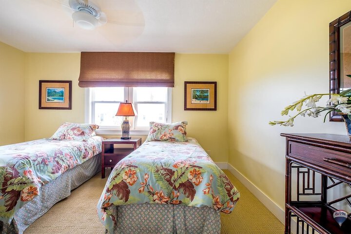 Room 12 of 31