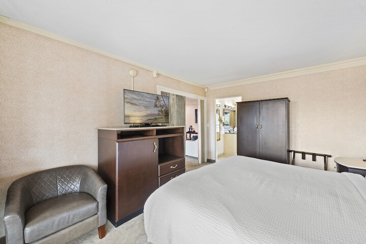 14 West Hotel