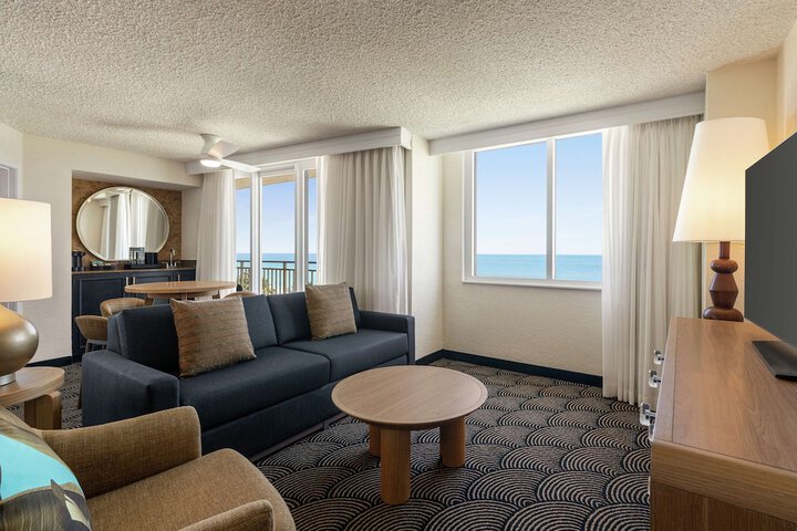 Embassy Suites by Hilton Deerfield Beach Resort & Spa