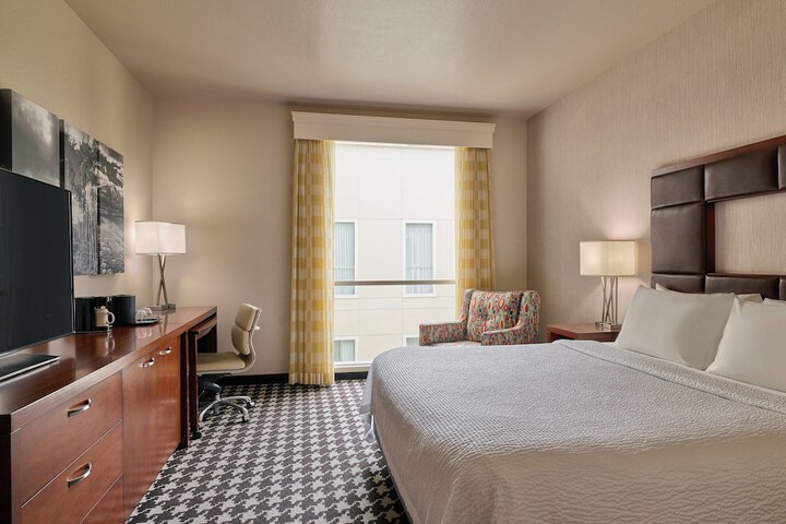 Room 20 of 48