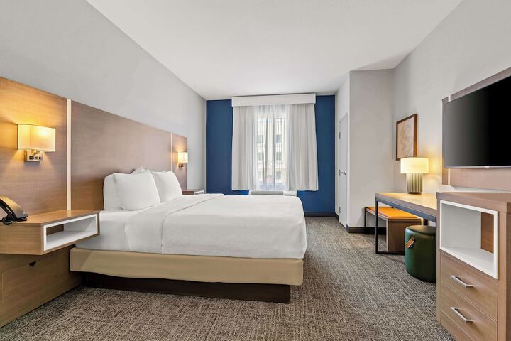 Spark by Hilton Catoosa