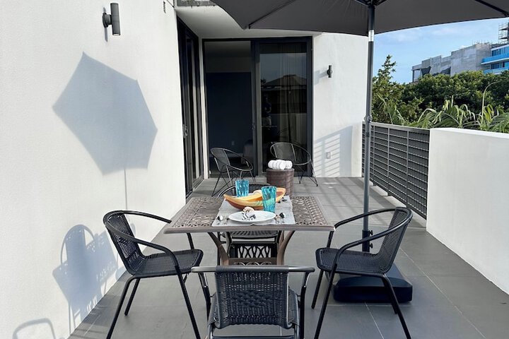 Bay Breeze Premium Apartments by Eskape Collection