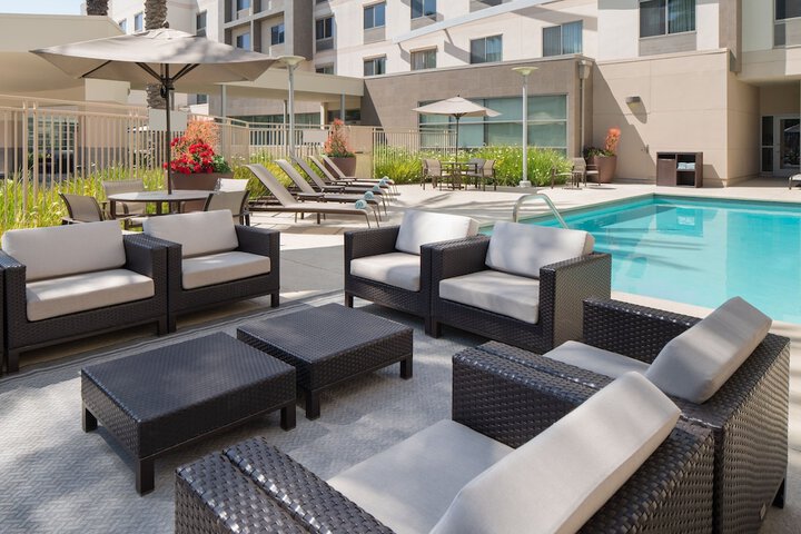Terrace/Patio 40 of 42