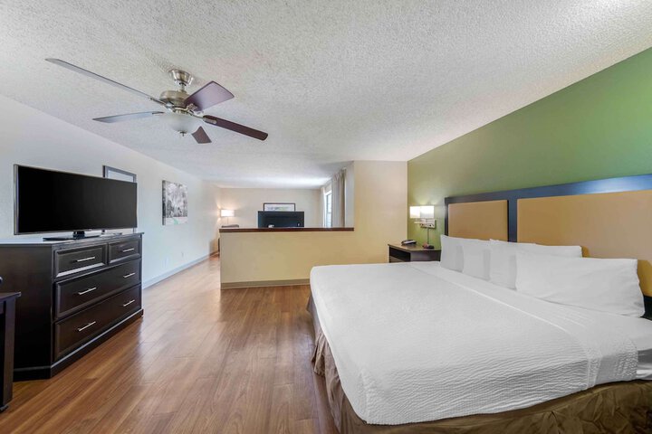 Room 19 of 31