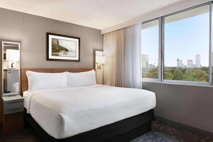 Room 21 of 59