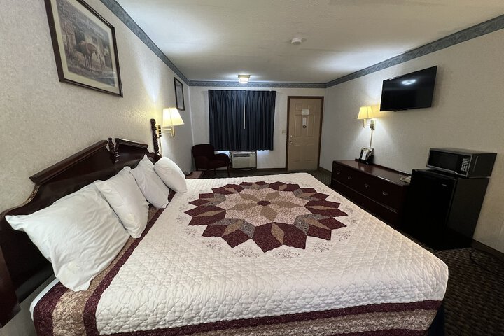 Room 53 of 86