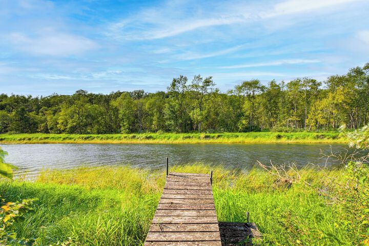 Riverside Retreat in Crosby: Pet Friendly!