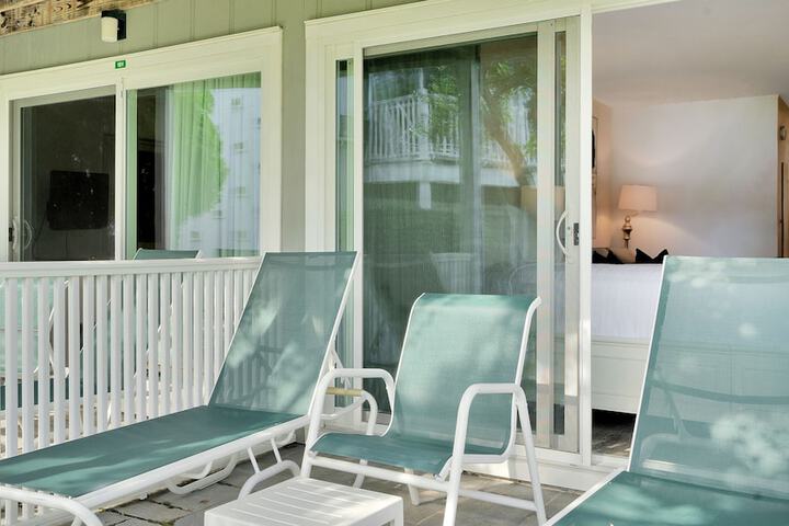 Terrace/Patio 180 of 184