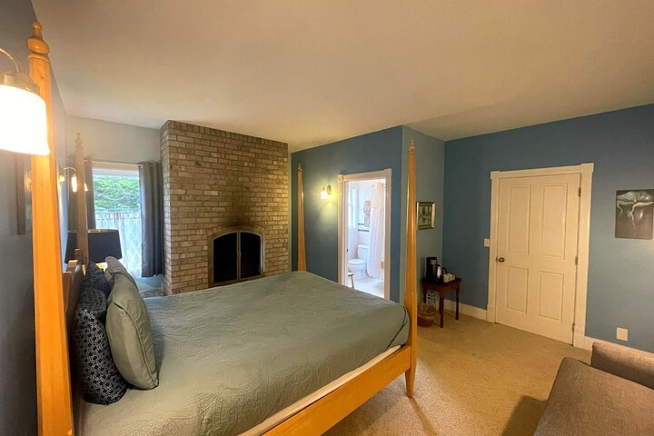 Room 86 of 121