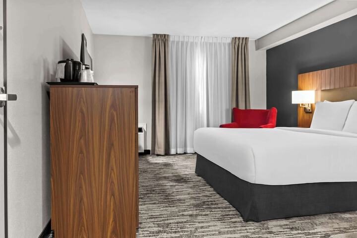 Room 20 of 26