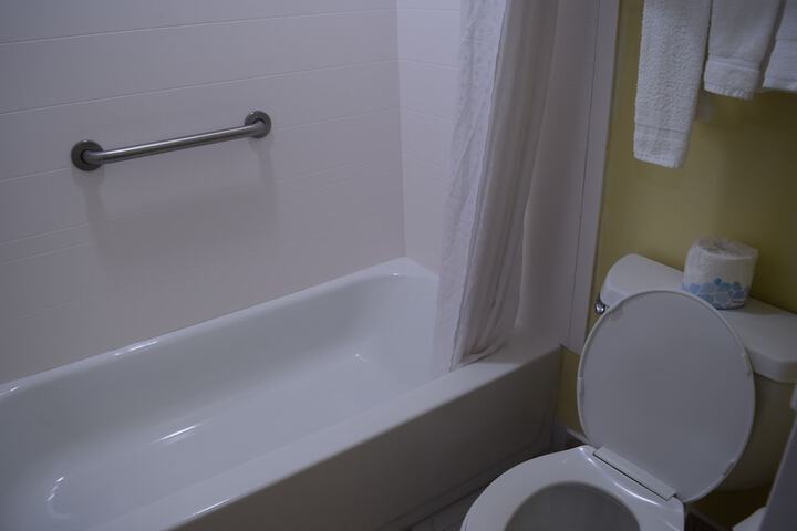 White Oaks Motel Pennsville / Carneys Point