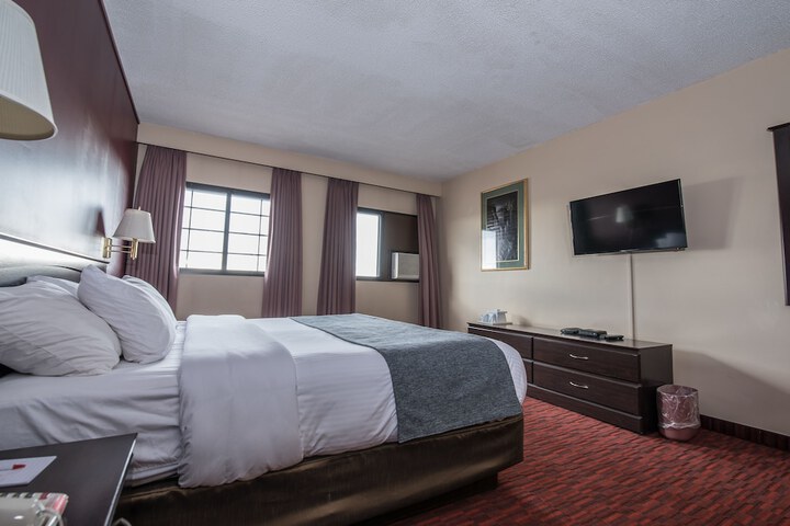 Room 18 of 42