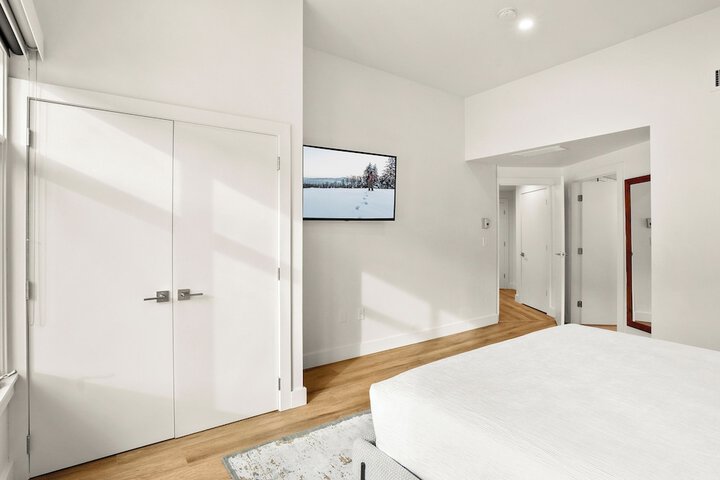 Room 95 of 261