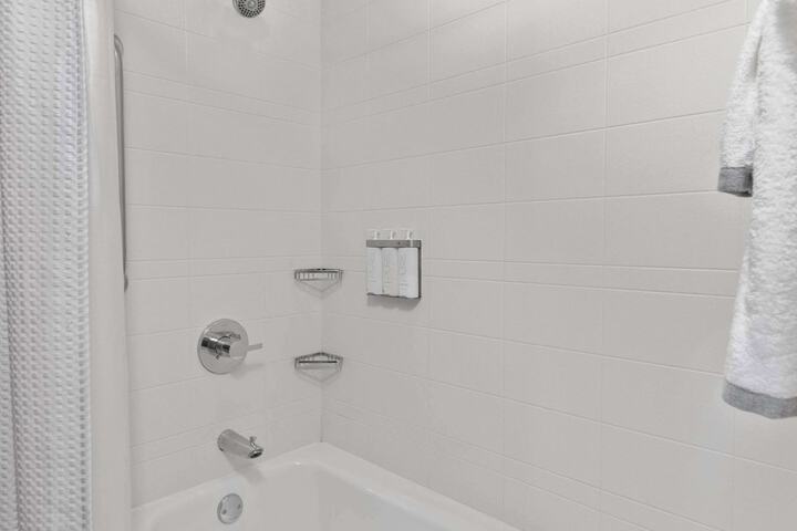Cambria Hotel Plano Frisco