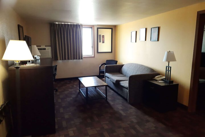 Room 19 of 41