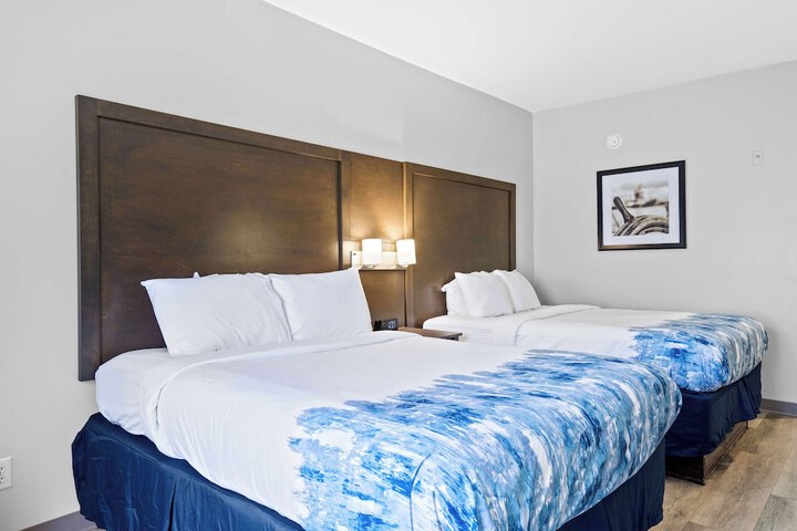 Blue Water Inn & Suites BW Signature Collection