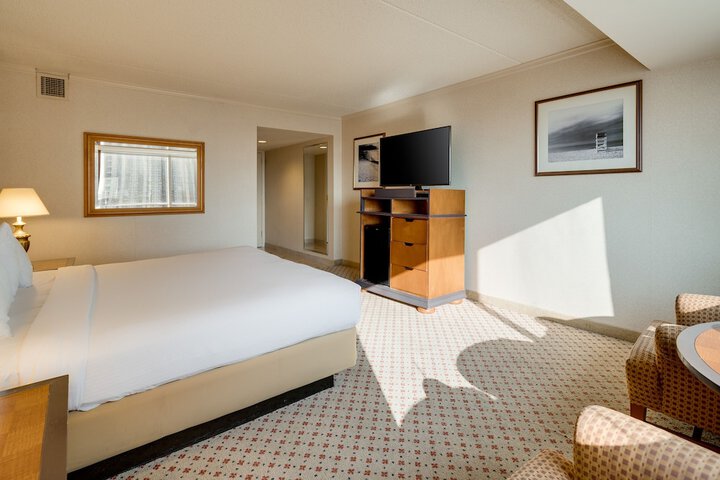 Room 62 of 124
