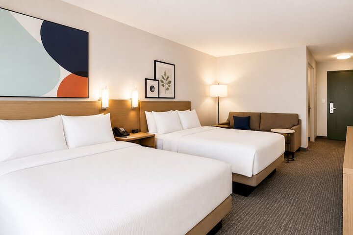 Spark by Hilton Stafford Sugar Land