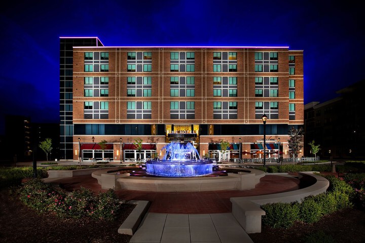 Hotel 2 of 29