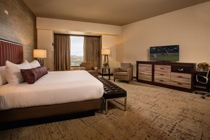 Room 9 of 24