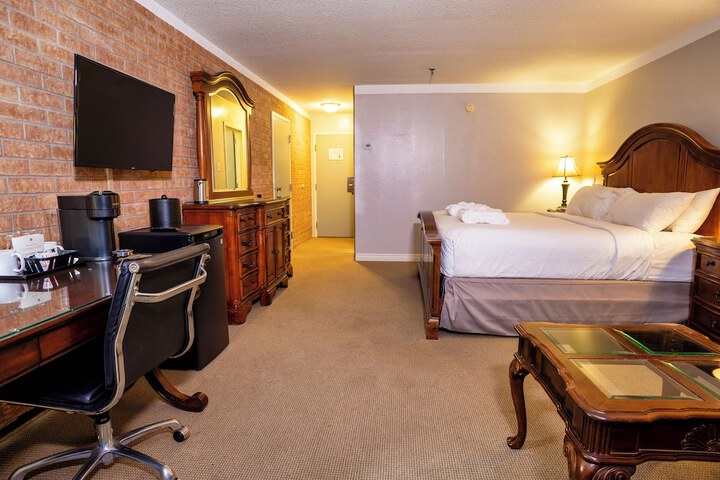 Room 40 of 80