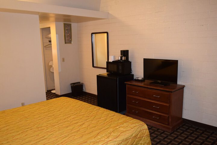 Room 18 of 45