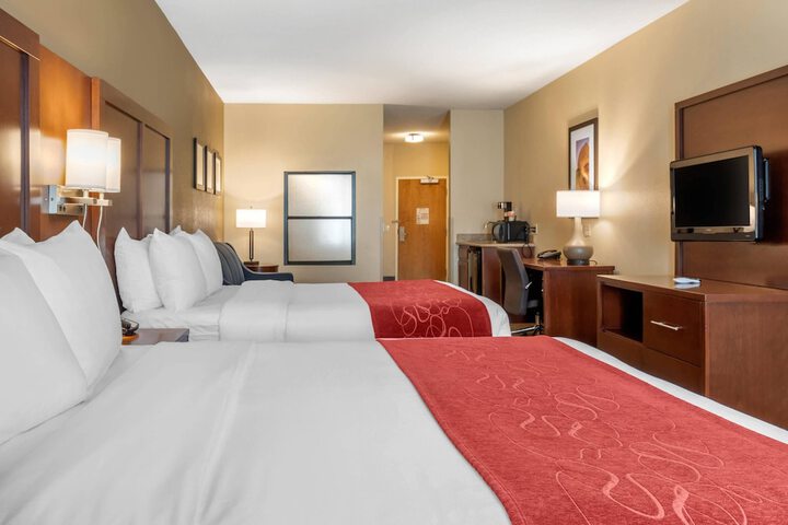 Comfort Suites Barstow near I-15