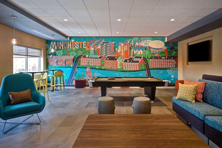 Hotel Interior 12 of 37