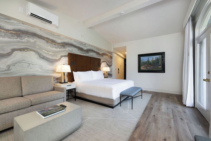 Room 26 of 57