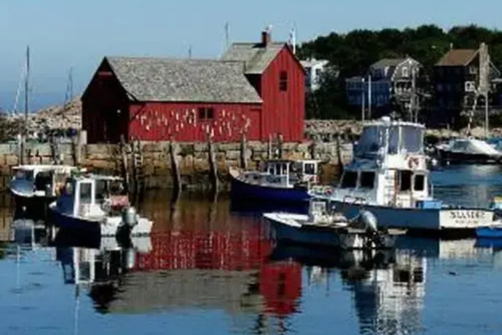 HALYARD GUEST HOUSE
