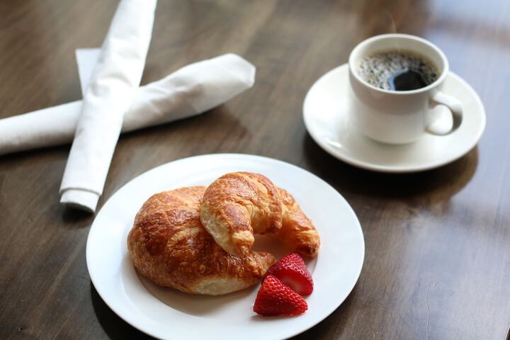 Breakfast/Coffee Service 63 of 68