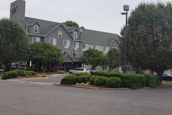 Hotel 4 of 14
