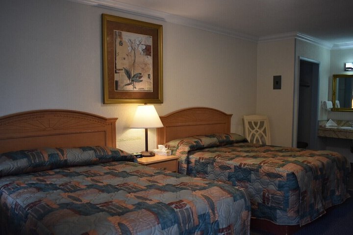 Room 32 of 56