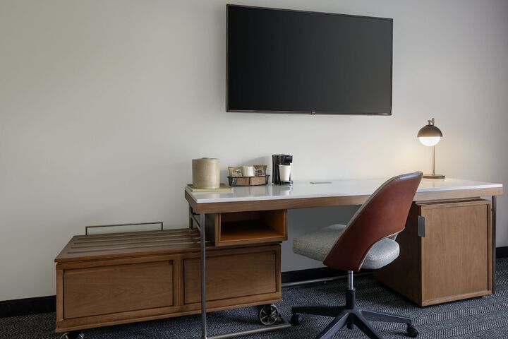 Courtyard by Marriott Edison Woodbridge