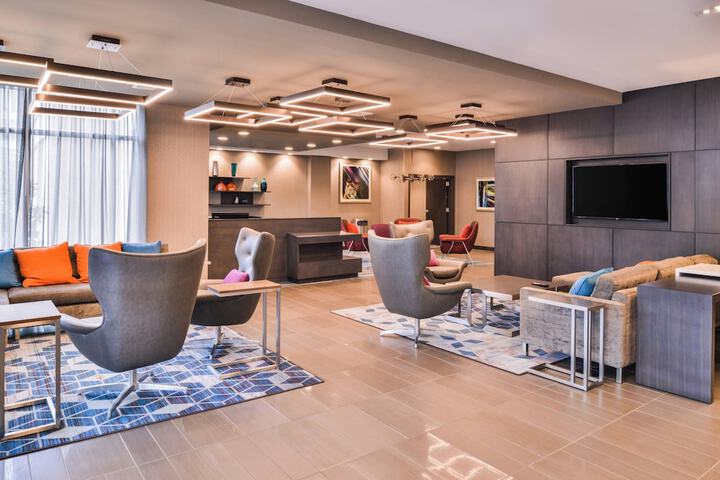 Hotel Interior 10 of 39