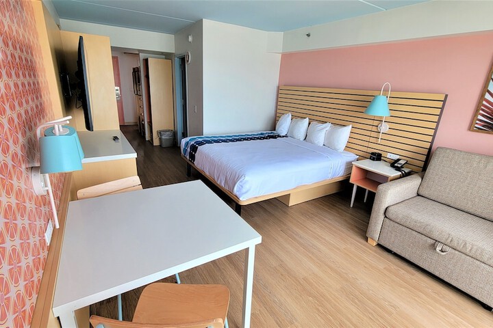 Room 54 of 87