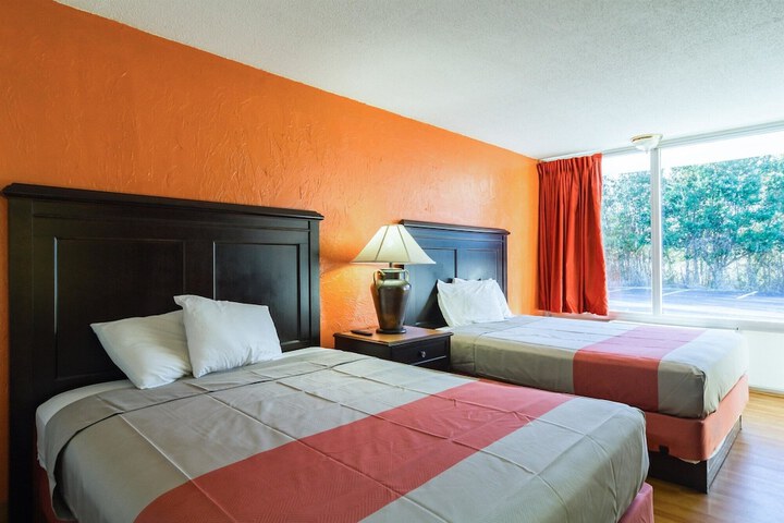 Motel 6 Townsend GA