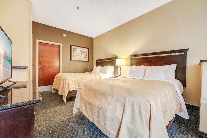 Room 21 of 29
