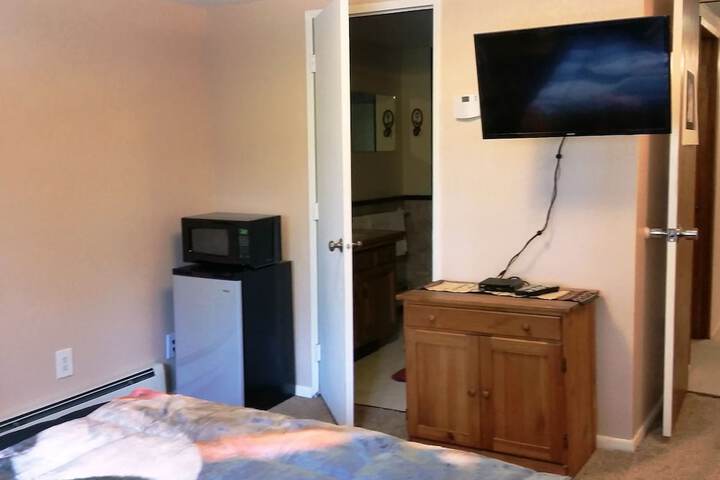 Room 4 of 14
