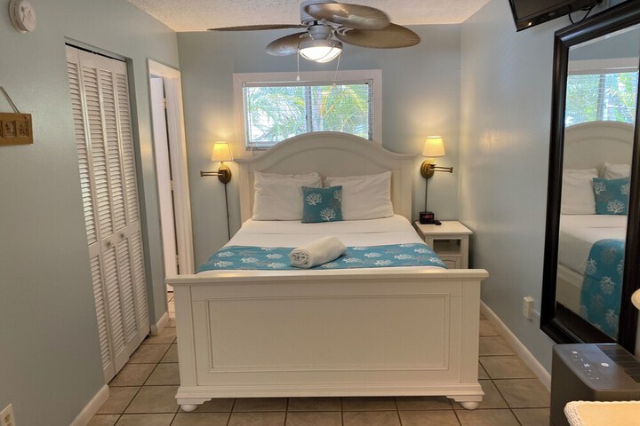 Room 74 of 170