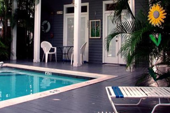 Pool 10 of 171